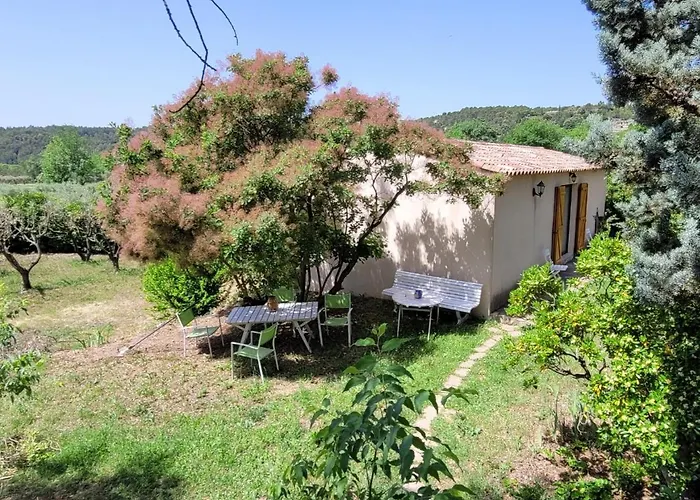 Maison Dans La Provence Verte