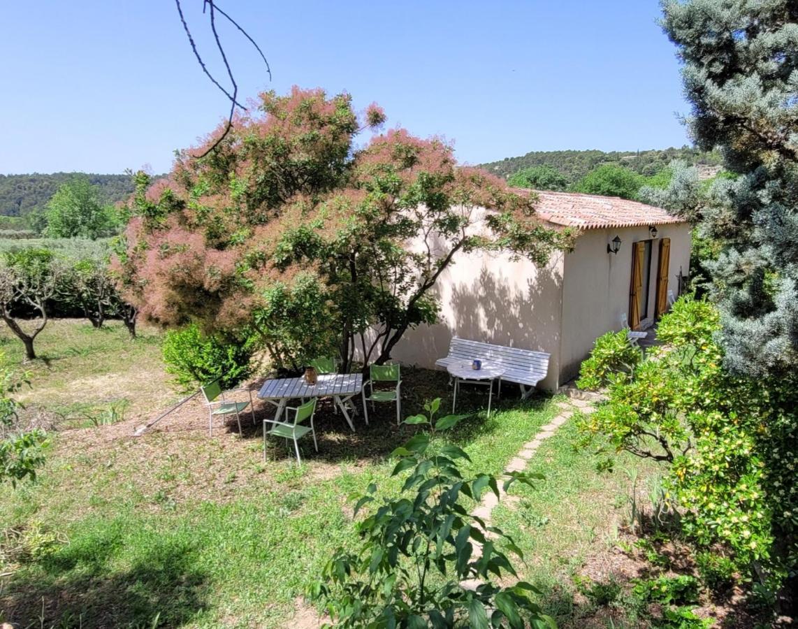 Maison Dans La Provence Verte